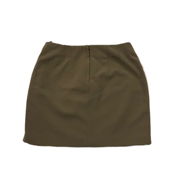 H&M!! NWOT Army Green Gold Studded Skirt! - Picture 2 of 3